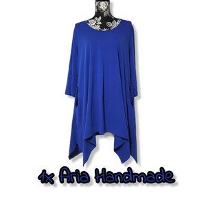 1x Aria Handmade 3/4 sleeve shark bite tunic with pockets plus